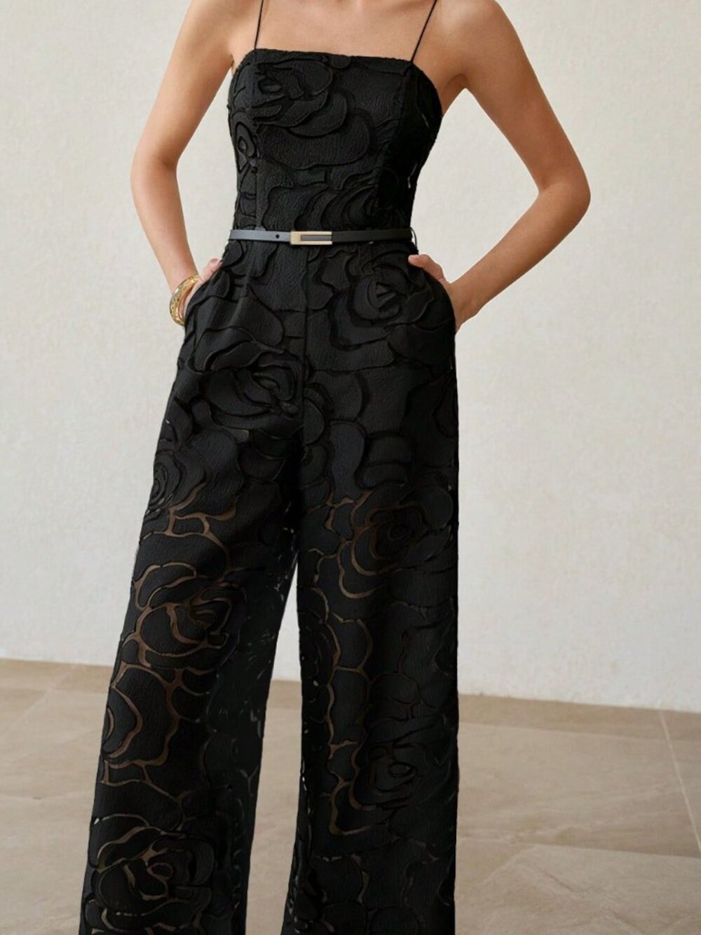 White Elegant Women's Artistic Texture Camisole Jumpsuit - Picture 4 of 7